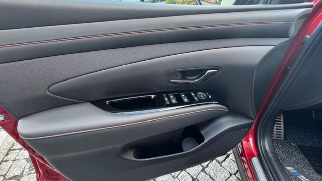 HYUNDAI TUCSON 1.6 T-GDi 48V-Hybrid 4WD DCT N Line – Bild 8