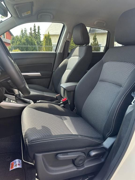 SUZUKI Vitara 1.4 Boosterjet Hybrid AT Comfort – Bild 16