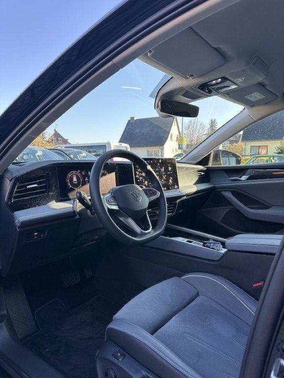 VW Passat Variant 2.0 TDI SCR DSG Business – Bild 8
