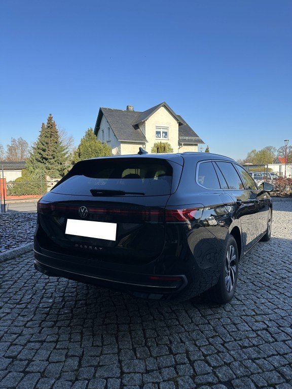 VW Passat Variant 2.0 TDI SCR DSG Business – Bild 4