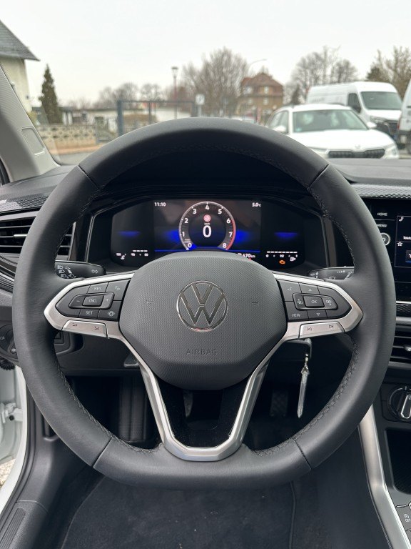 VW Polo 1.0 Life – Bild 10