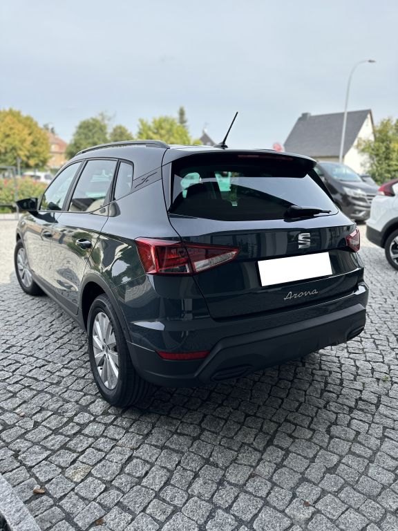 SEAT Arona 1.0 TSI OPF DSG Road Edition – Bild 3