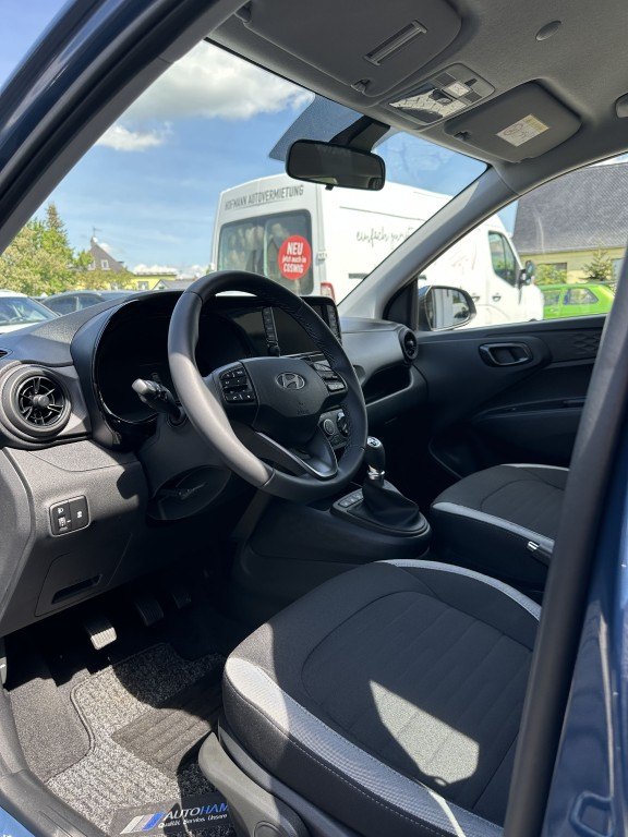HYUNDAI i10 1.0 Trend – Bild 8