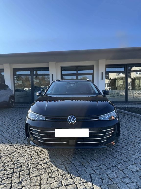 VW Passat Variant 2.0 TDI SCR DSG Business – Bild 2