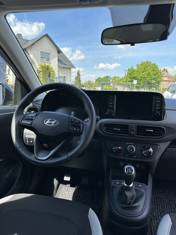 HYUNDAI i10 1.0 Trend – Bild 13