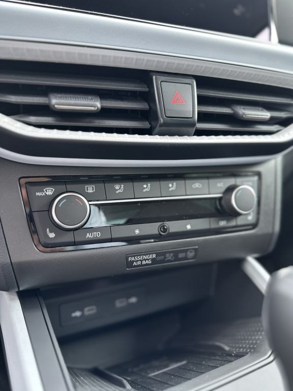 SEAT Arona 1.0 TSI OPF DSG Road Edition – Bild 11