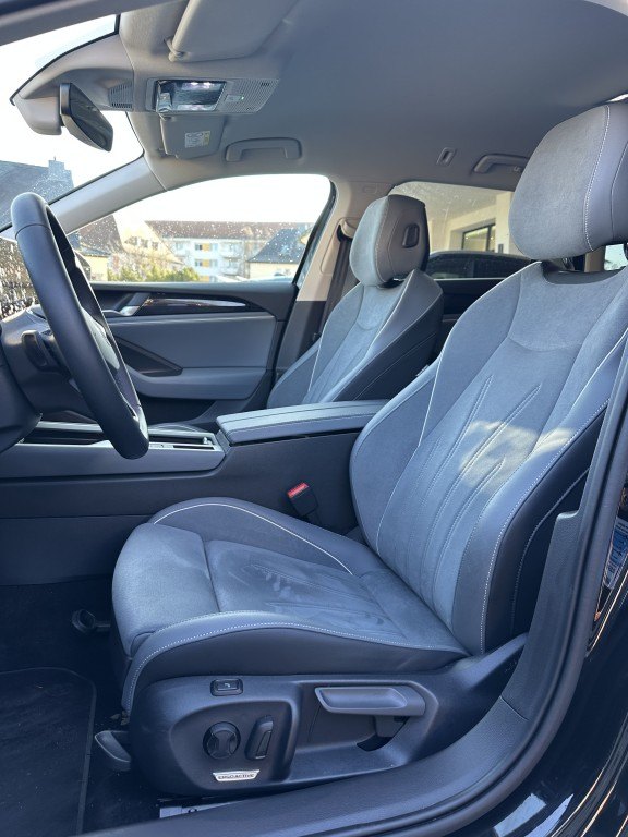 VW Passat Variant 2.0 TDI SCR DSG Business – Bild 13