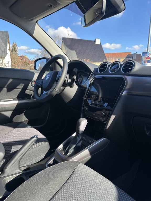 SUZUKI Vitara 1.4 Boosterjet Hybrid AT Comfort – Bild 14