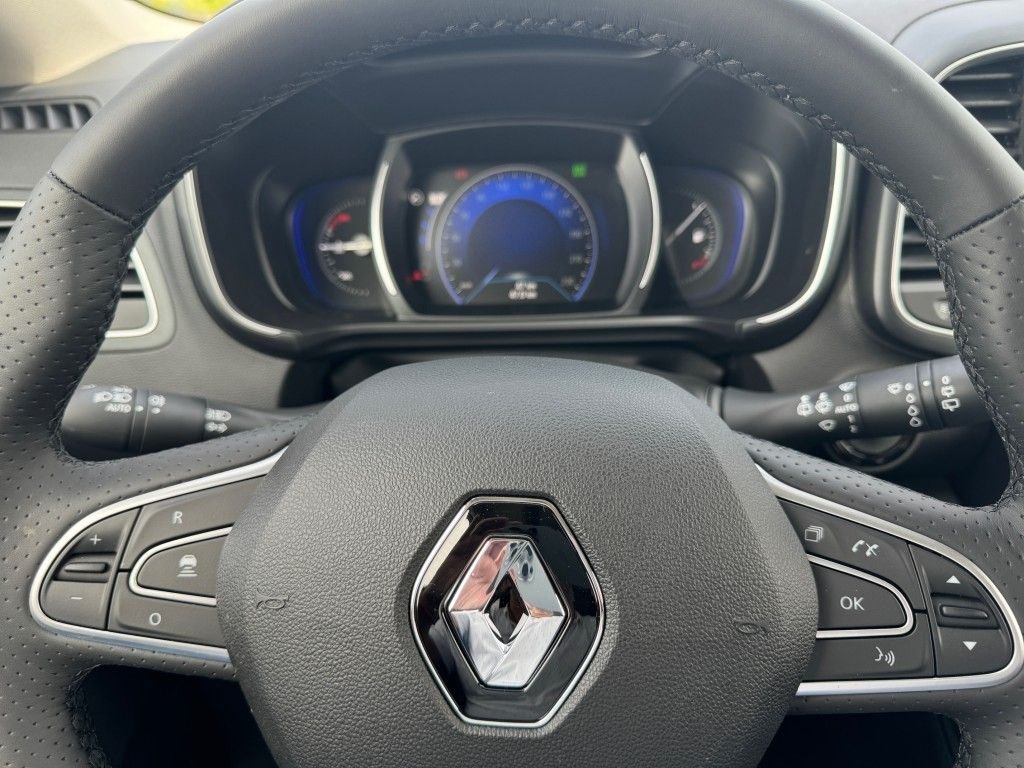 RENAULT Koleos INITIALE PARIS BLUE dCi 185 4WD X-tronic – Bild 9